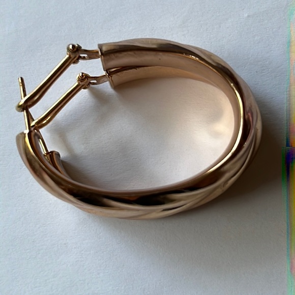 🔥 MILOR ROSE GOLD EARRINGS 🔥 - Picture 9 of 16